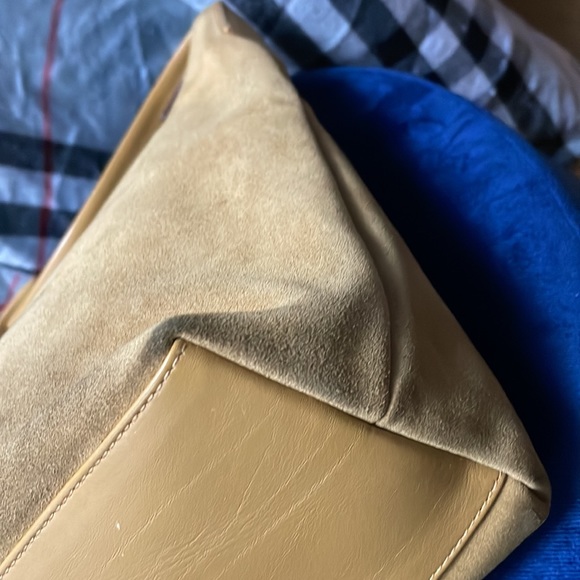 Gucci Suede shoulder bag - Picture 6 of 12